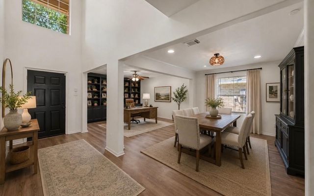 11910 Lois Lane, Pinehurst, TX 77362