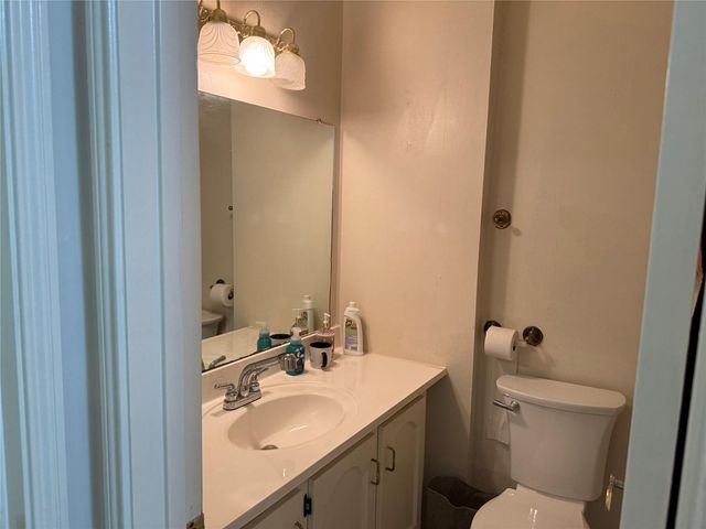 2802 Valley Forest Drive, Missouri City, TX 77489