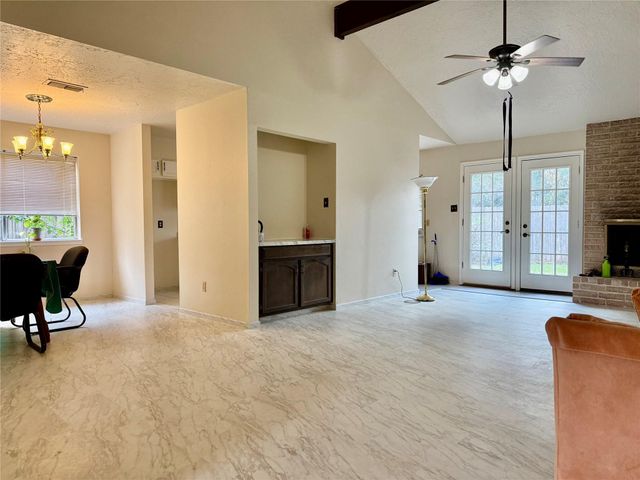 2802 Valley Forest Drive, Missouri City, TX 77489