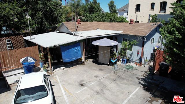 1978 Bonsallo Avenue, Los Angeles, CA 90007