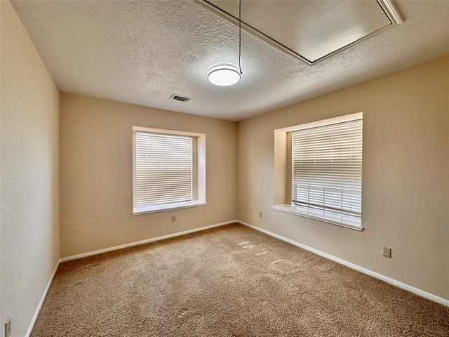 6437 Chatham Island Lane, Houston, TX 77035