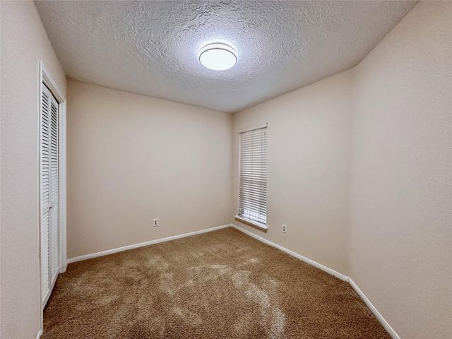 6437 Chatham Island Lane, Houston, TX 77035