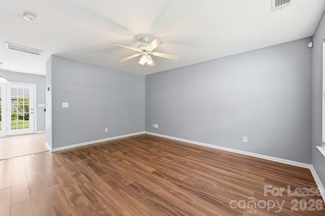 3911 Hathaway Hills Drive, Charlotte, NC 28214