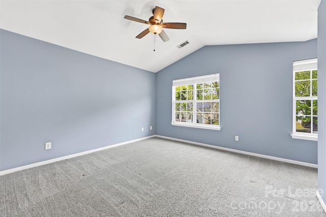 3911 Hathaway Hills Drive, Charlotte, NC 28214