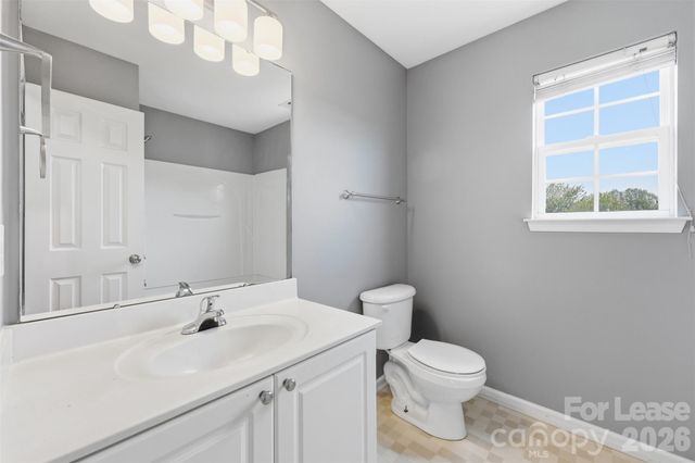 3911 Hathaway Hills Drive, Charlotte, NC 28214