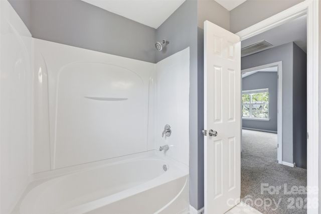 3911 Hathaway Hills Drive, Charlotte, NC 28214