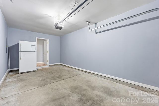 3911 Hathaway Hills Drive, Charlotte, NC 28214