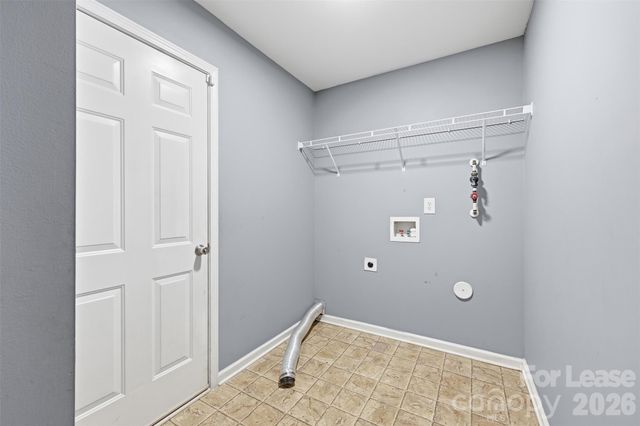 3911 Hathaway Hills Drive, Charlotte, NC 28214