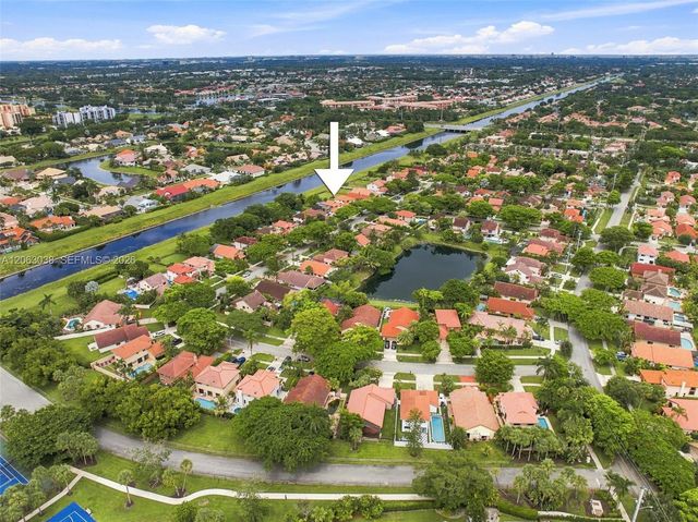3931 NW 7th Place, Deerfield Beach, FL 33442