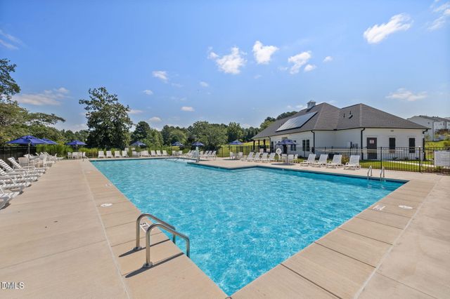 2810 Farmhouse Drive, Apex, NC 27502