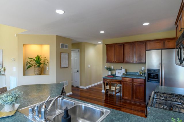 540 Huntersknoll Place, Lexington, KY 40509