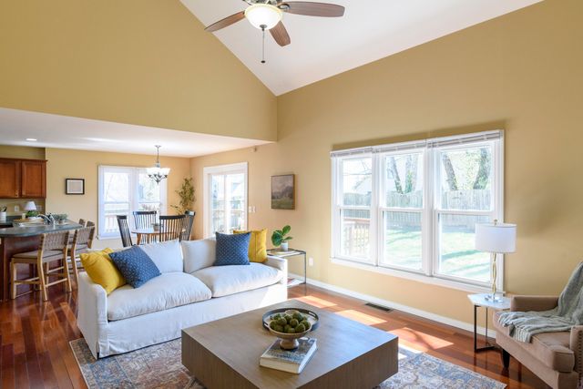 540 Huntersknoll Place, Lexington, KY 40509