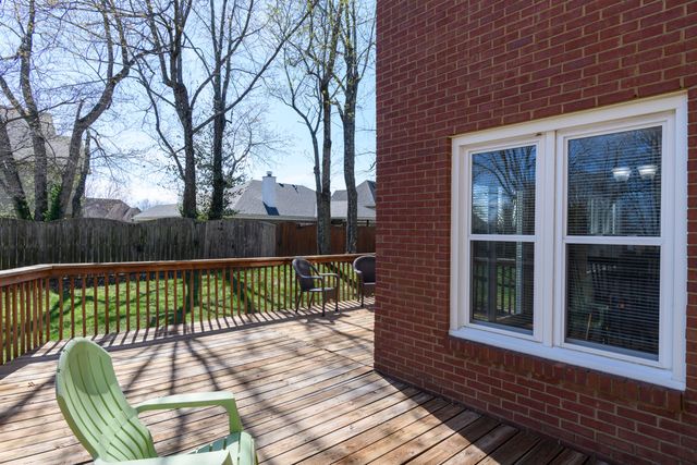 540 Huntersknoll Place, Lexington, KY 40509