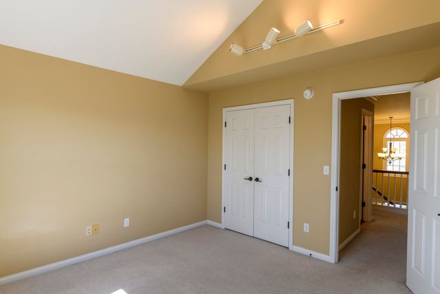 540 Huntersknoll Place, Lexington, KY 40509