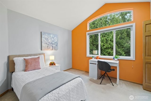 4660 244th Place SE, Sammamish, WA 98029