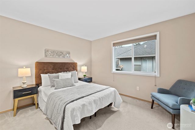 4660 244th Place SE, Sammamish, WA 98029