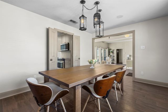 2602 Ramblewood Drive, Carrollton, TX 75006