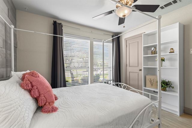 2602 Ramblewood Drive, Carrollton, TX 75006