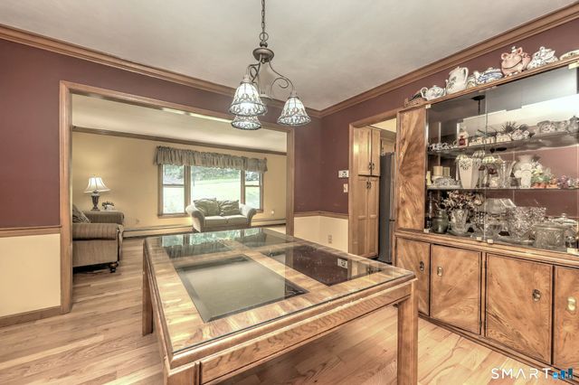 23 Rodia Ridge Road, Shelton, CT 06484