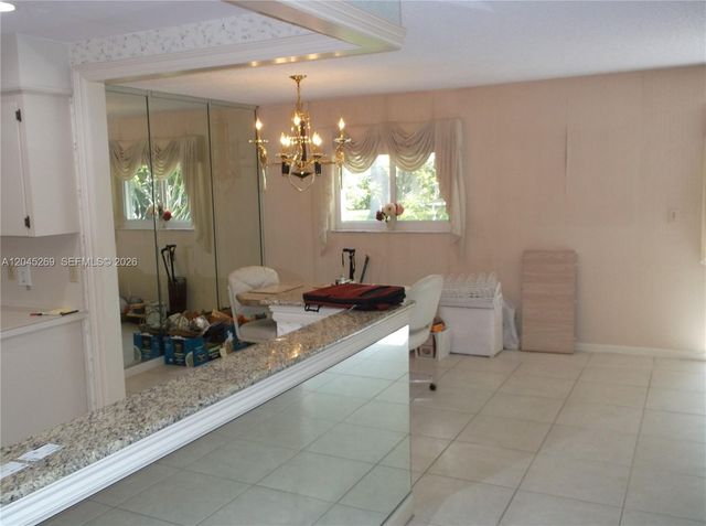 908 Cypress Terrace V57, Pompano Beach, FL 33069