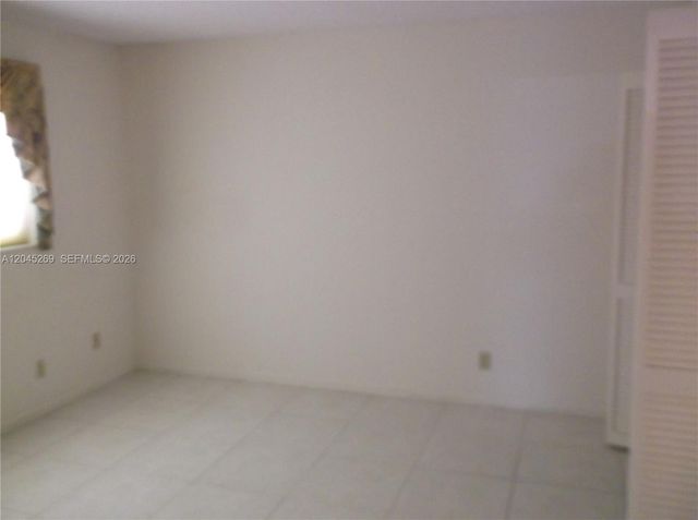 908 Cypress Terrace V57, Pompano Beach, FL 33069