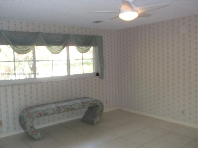 908 Cypress Terrace V57, Pompano Beach, FL 33069