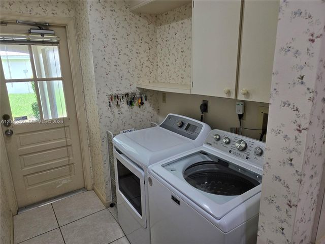 908 Cypress Terrace V57, Pompano Beach, FL 33069