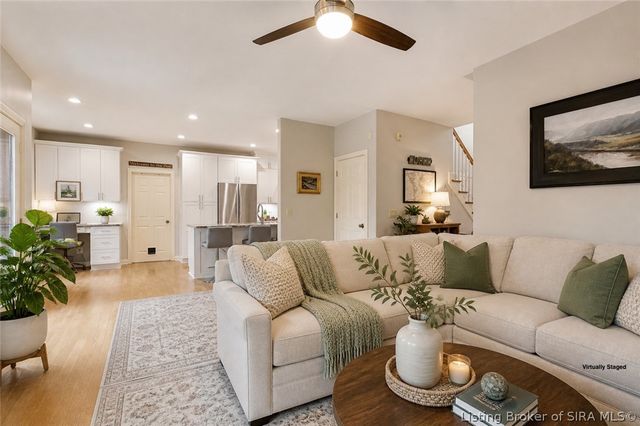 2707 Clearstream Court, New Albany, IN 47150