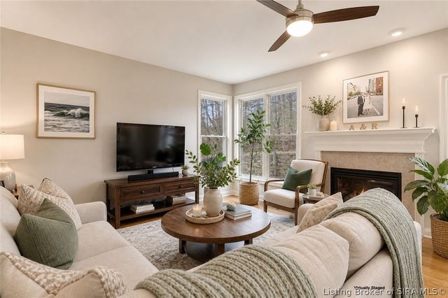 2707 Clearstream Court, New Albany, IN 47150