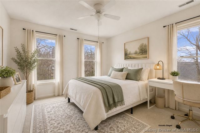2707 Clearstream Court, New Albany, IN 47150
