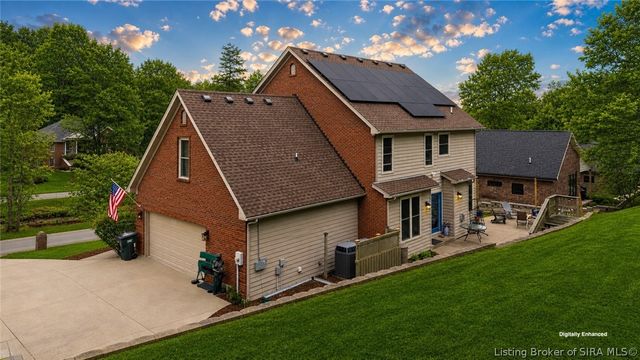 2707 Clearstream Court, New Albany, IN 47150