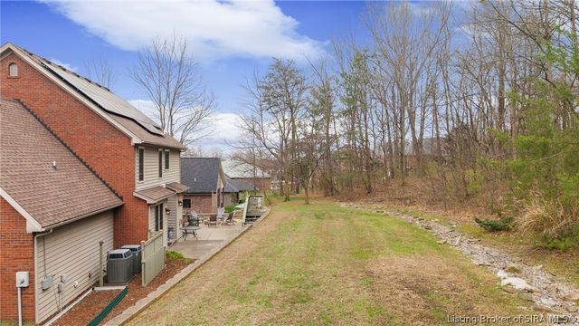 2707 Clearstream Court, New Albany, IN 47150