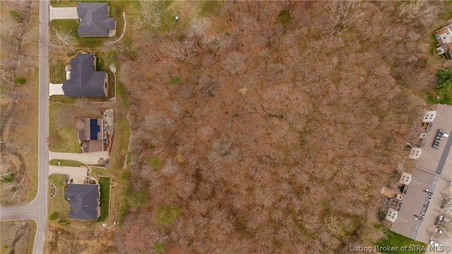 2707 Clearstream Court, New Albany, IN 47150
