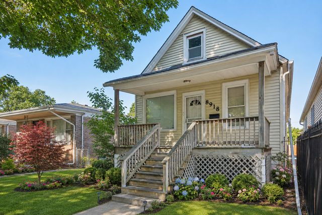 8918 S Woodlawn Avenue, Chicago, IL 60619