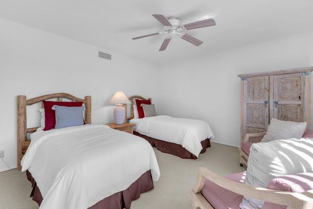 45885 Algonquin Circle, Indian Wells, CA 92210