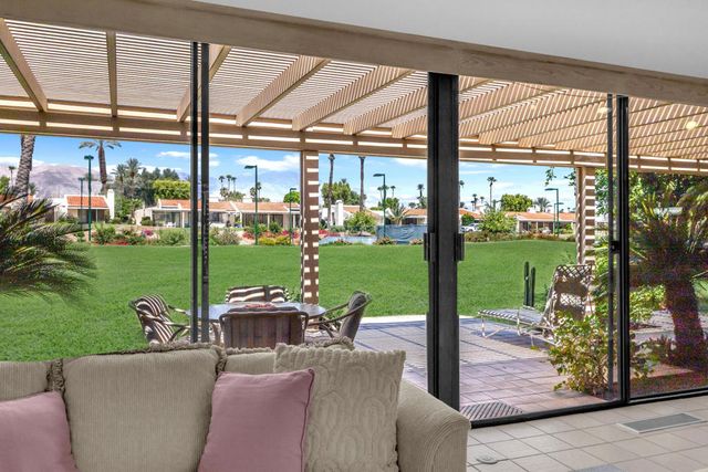 45885 Algonquin Circle, Indian Wells, CA 92210