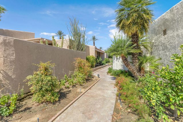 45885 Algonquin Circle, Indian Wells, CA 92210