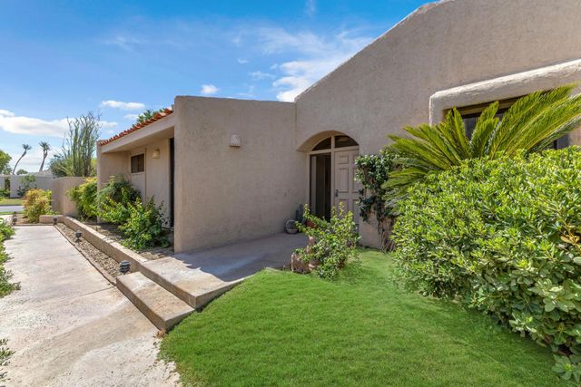 45885 Algonquin Circle, Indian Wells, CA 92210