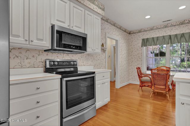 5517 Dunmore Road, Wilmington, NC 28409
