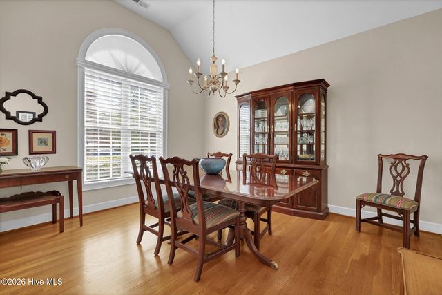 5517 Dunmore Road, Wilmington, NC 28409