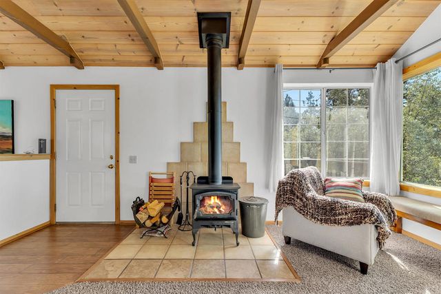 52365 Pine Ridge Road, Idyllwild, CA 92549