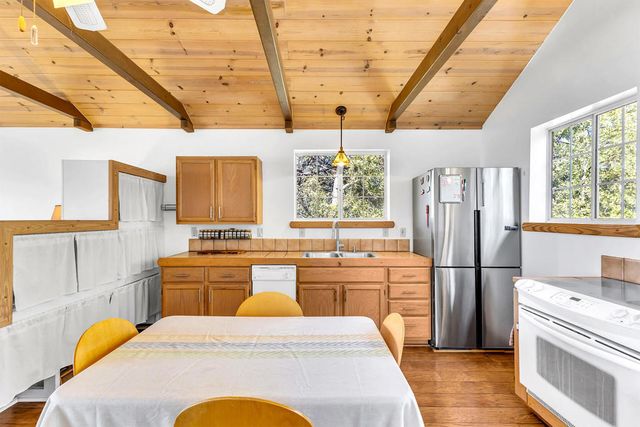 52365 Pine Ridge Road, Idyllwild, CA 92549