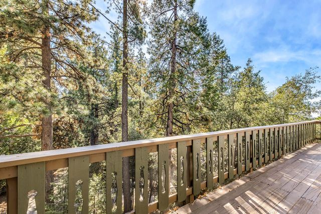 52365 Pine Ridge Road, Idyllwild, CA 92549