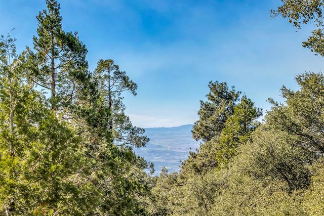 52365 Pine Ridge Road, Idyllwild, CA 92549