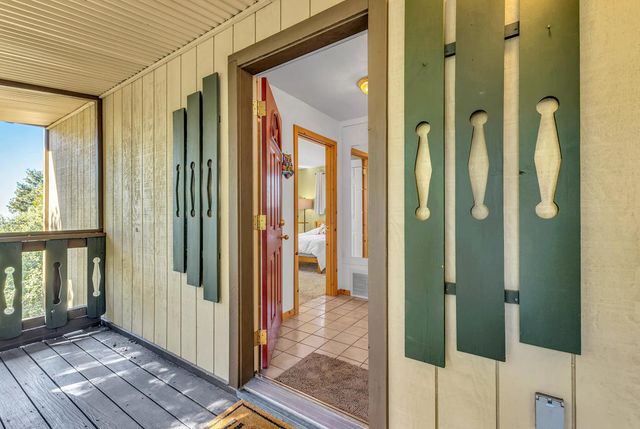 52365 Pine Ridge Road, Idyllwild, CA 92549