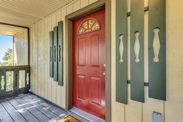 52365 Pine Ridge Road, Idyllwild, CA 92549