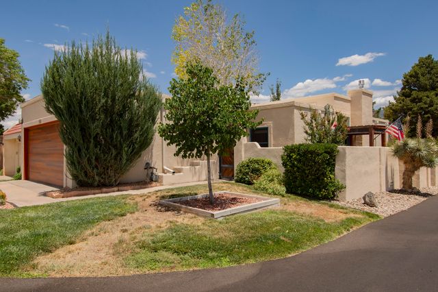 13017 Nandina Way SE, Albuquerque, NM 87123