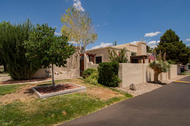 13017 Nandina Way SE, Albuquerque, NM 87123