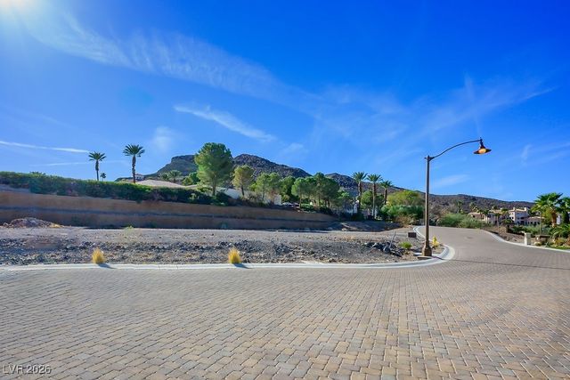 7 Carmenere Court, Henderson, NV 89011