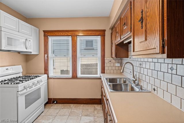 2601 Tate Avenue, Cleveland, OH 44109